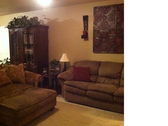 2nd image of 2038 Midlake Ln