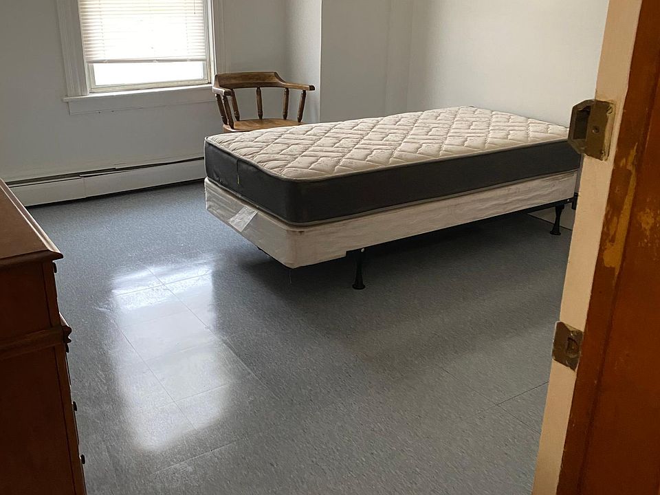 2nd image of 29 Maple Ave Floor 2-3