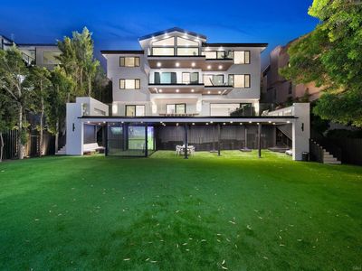 5675 Soledad Mountain Rd, La Jolla, CA, 92037