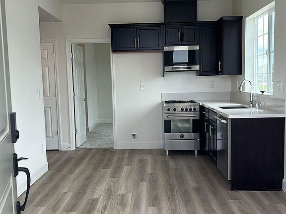 3rd image of 2948 Ellis Town Dr
