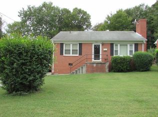 1506 Dunbar St, Greensboro, NC 27401