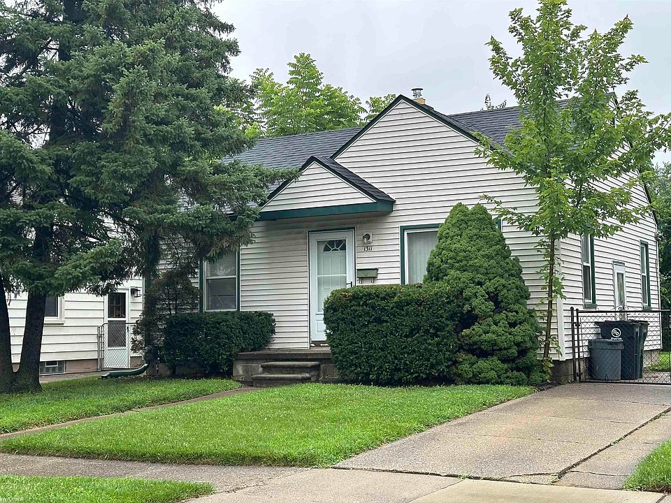 1st image of 1311 McLean Ave