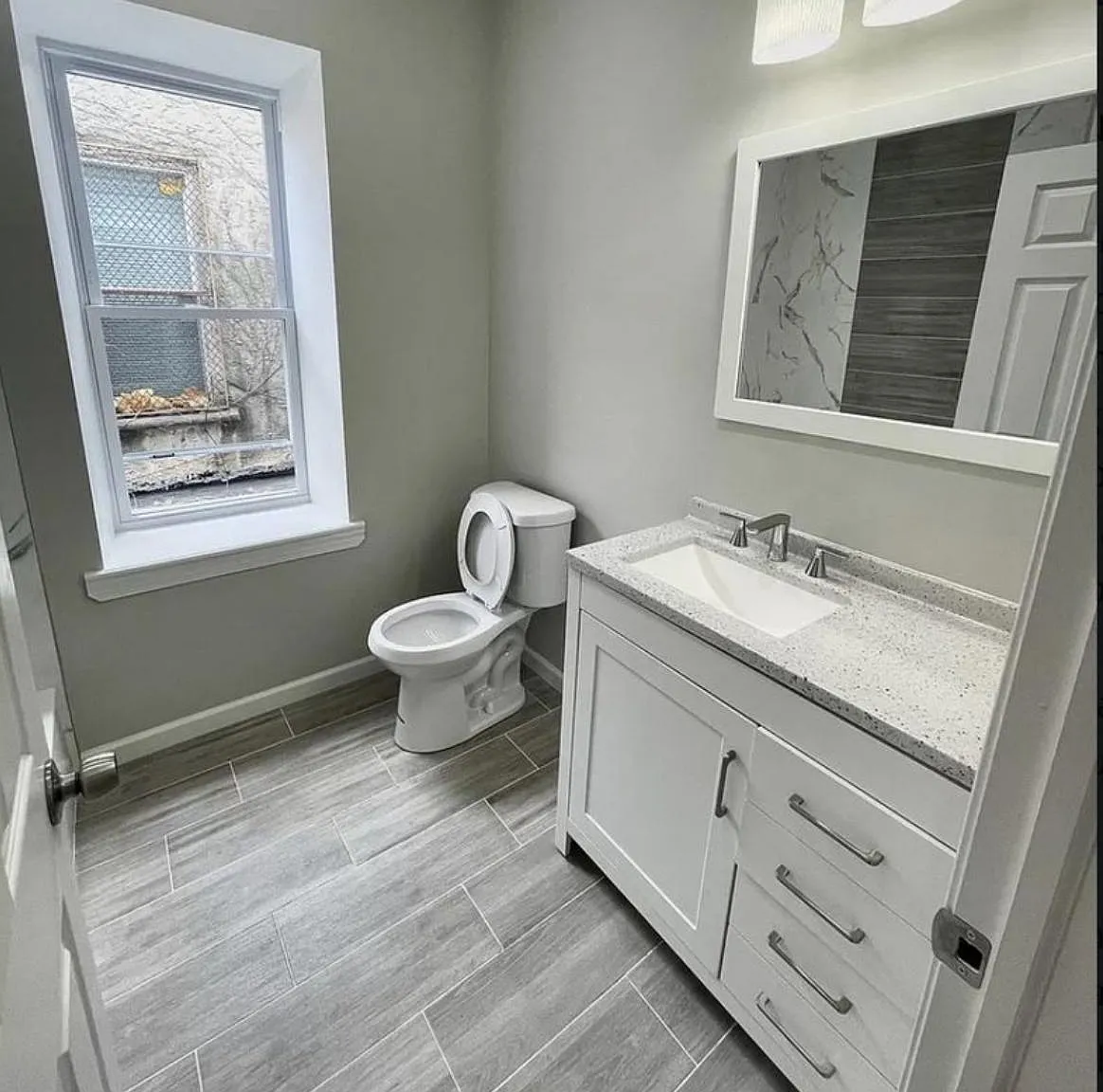3 bed, 2.5 bath, 1654 sqft, $1,950 — Photo 2
