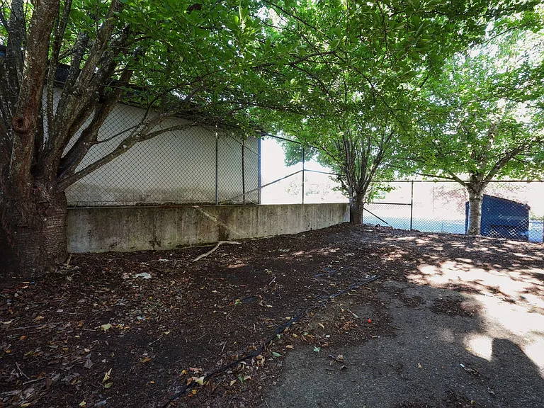 12564 SE Ramona St — Photo 41