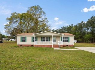 1502 Clan Campbell Dr, Raeford, NC 28376