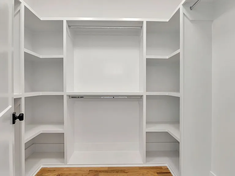 5917 Robertson Ave — Photo 22