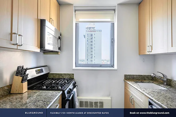 Rented by The Blueground | media 10