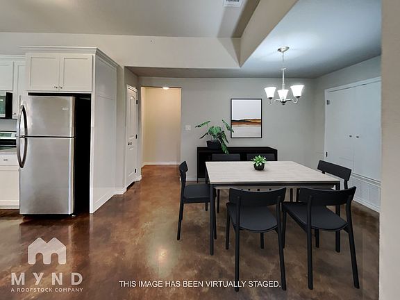 4th image of 2714 San Gabriel Dr