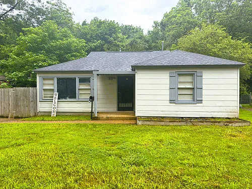 1644 Russwood Rd Photo 1