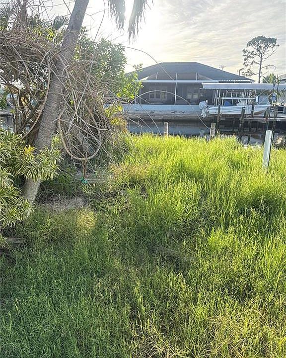 2nd image of 3314 York RD