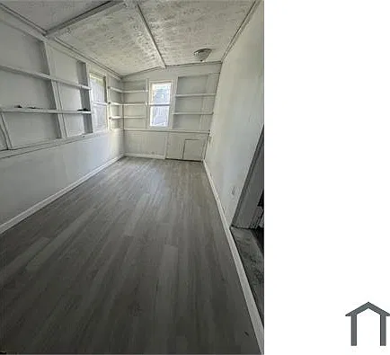 5 bed, $1,900 — Photo 2