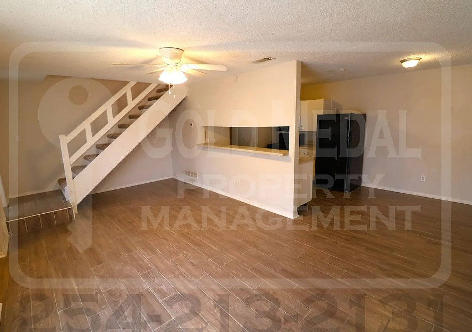 503 Longhorn Circle — Photo 3