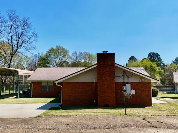 406 Wayne St, Clinton, MS 39056