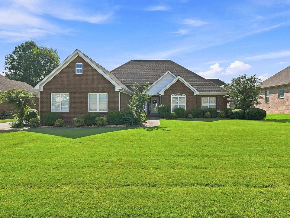 1st image of 108 Wheaton Ct