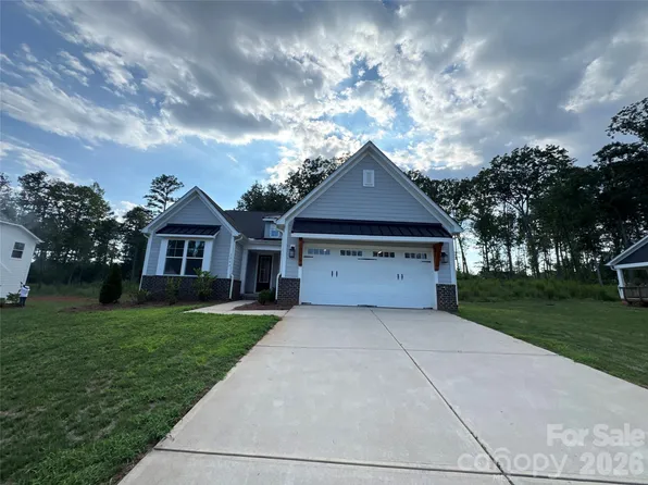 3204 Timber Run Ln, Maiden, NC 28650