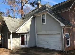 135 S Fairfield Dr, Peachtree City, GA 30269