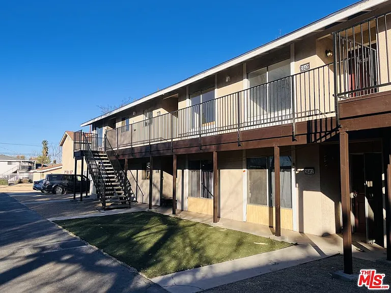 26416 San Jacinto St #26416 — Photo 9