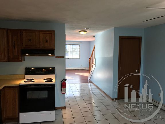 4th image of 1605 Douglas Ave #Townhouse 5