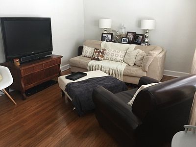 5th image of 2328 N York St