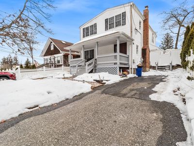 19 Midland Boulevard, Ronkonkoma, NY, 11779