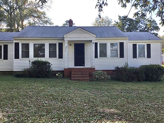 2nd image of 1044 Bedford Dr