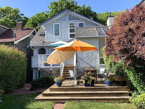 5th image of 3974 W 18th Ave