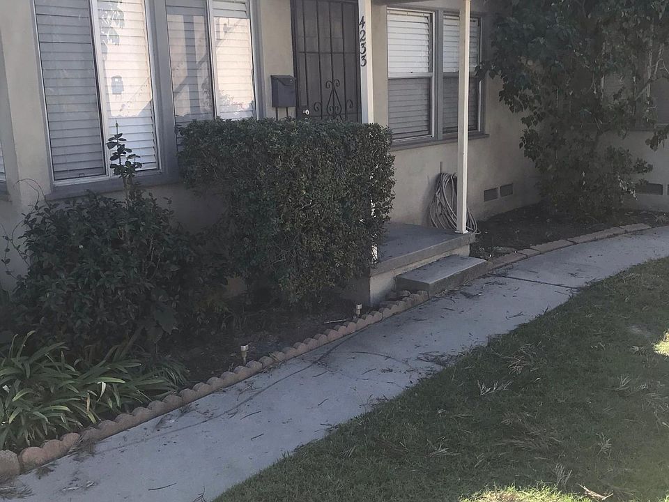 1st image of 4233 N Bellflower Blvd