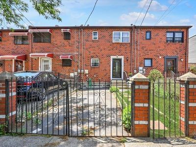 266 Atkins Avenue, Brooklyn, NY, 11208