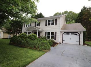 520 Covington Ridge Rd, Winston Salem, NC 27107