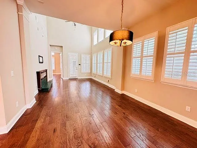 7761 Laureate Blvd — Photo 4