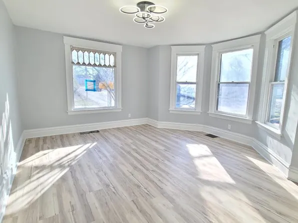 2616 S Harrison St, Fort Wayne, IN 46807