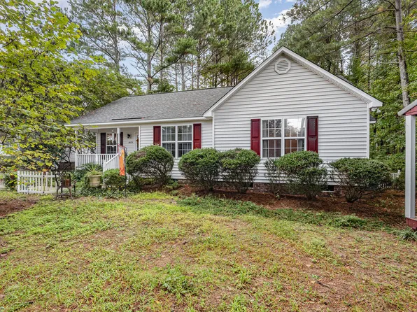 1073 McLemore Rd, Clayton, NC 27520
