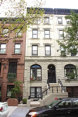 Rented by City Connections Realty | media 9