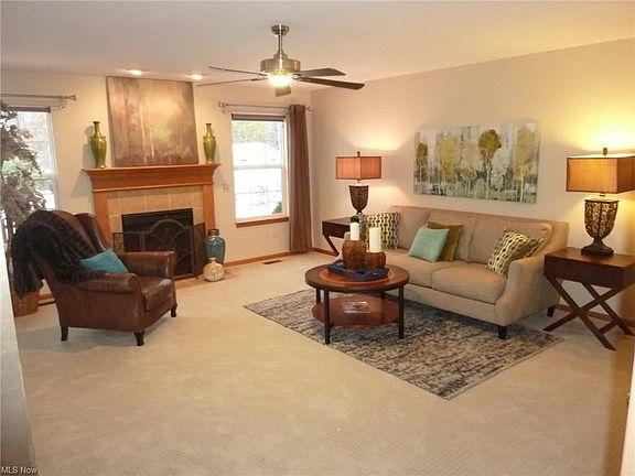 2nd image of 777 Cugel Farm Ln