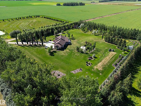 2nd image of 60110 Range Road 265 Rd