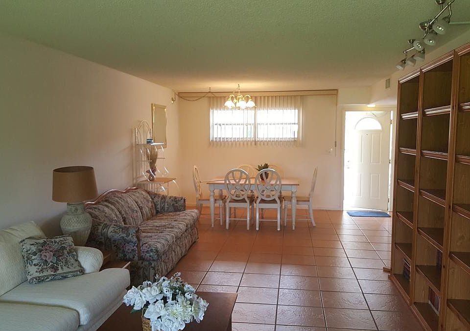 1st image of 9411 N Hollybrook Lake Dr APT 106