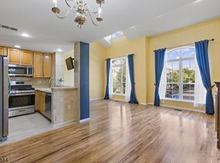 310 Lilac Dr, Union, NJ 07083
