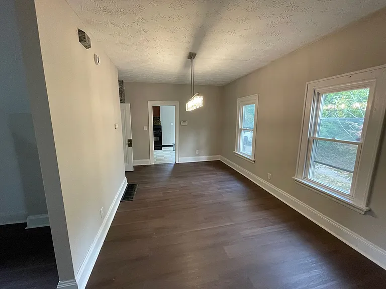 6553 Newman Ave — Photo 4