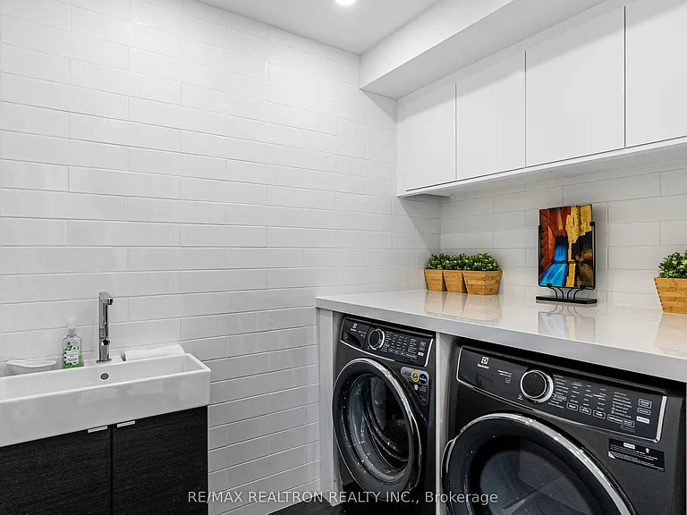 300 Manitoba St #311 — Photo 33