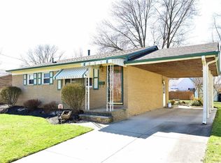 809 Hollywood Blvd, Elyria, OH 44035