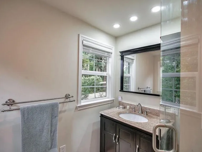 5649 Hillside Dr #B — Photo 6