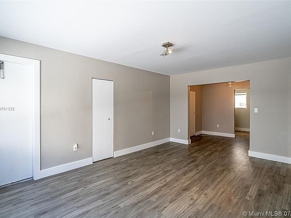 5th image of 7617 Carlyle Ave APT 4