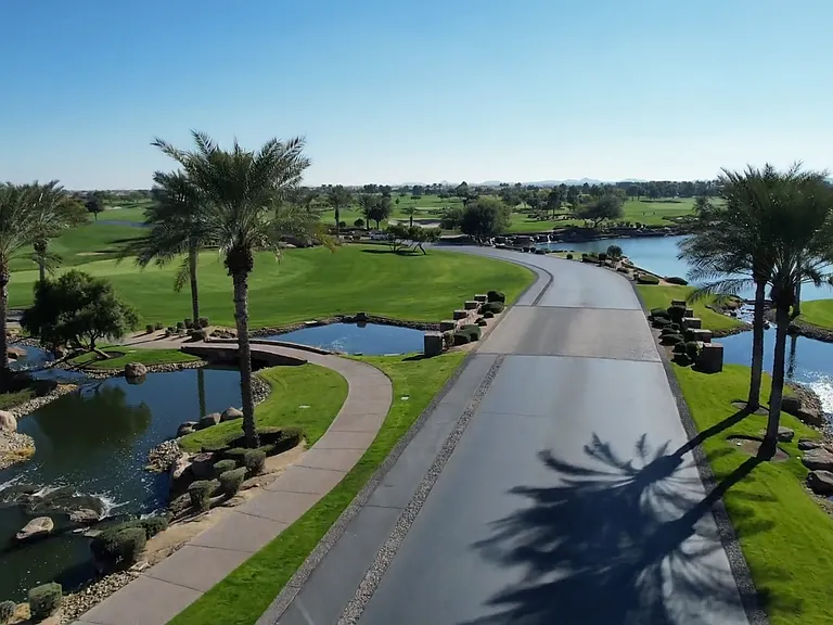 1714 E Alegria Rd — Photo 46