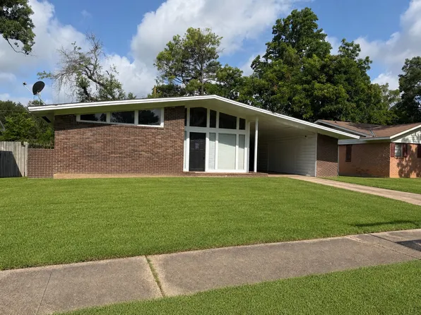 2522 Captain Sawyer Dr, Shreveport, LA 71104
