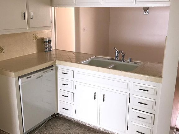 4th image of 2142 La Canada Crest Dr APT 5