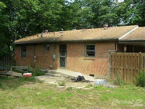2nd image of 205 Highwood Dr