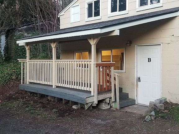 3rd image of 1533 Madrona Point Dr