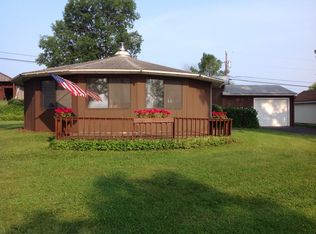 1876 Hathaway Point Rd, Saint Albans Bay, VT 05478