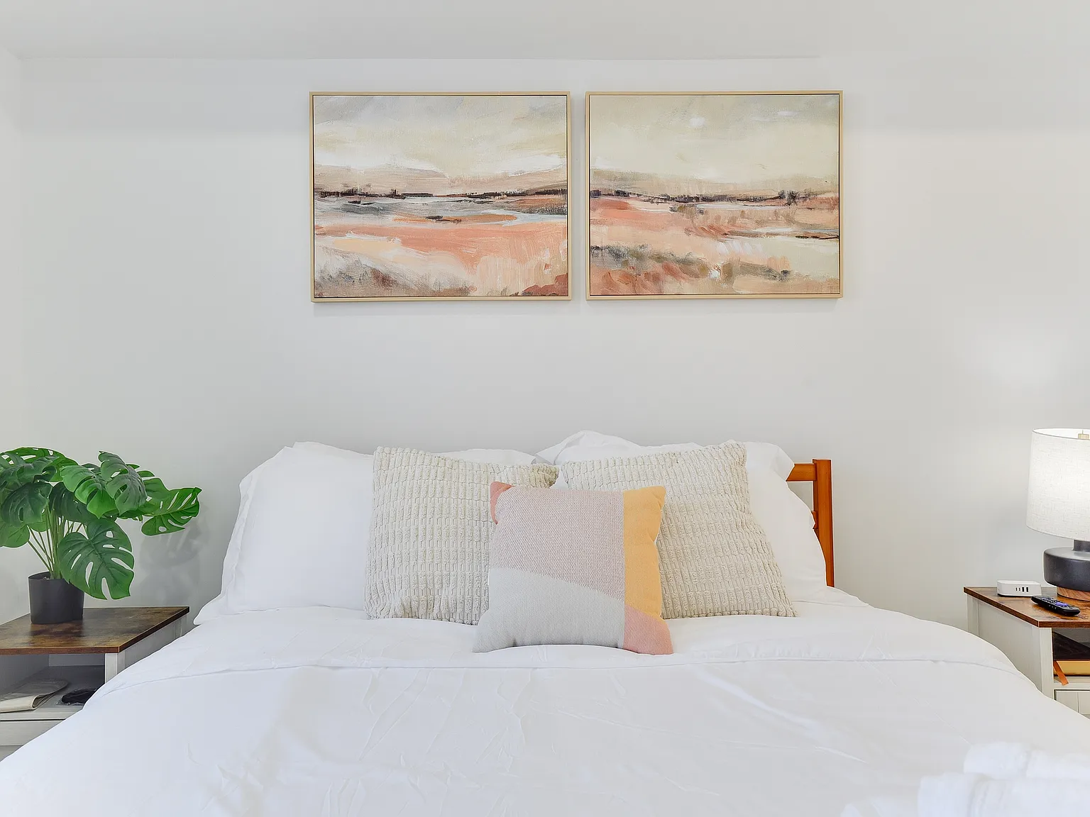 2 bed, 800 sqft, $2,100 — Photo 3