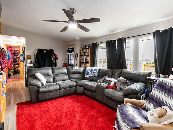 4th image of 139 Mercer Rd